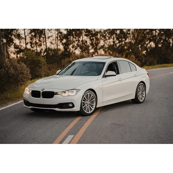Bmw Serie 3 320i Luxury