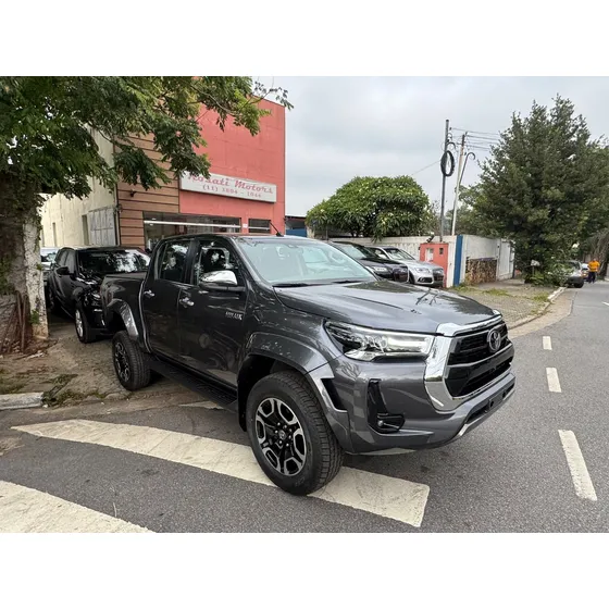 Toyota Hilux 2.8 Tdi Srx Plus Cab. Dupla 4x4 Aut. 4p