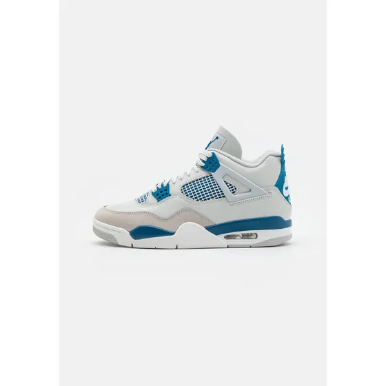 Air Jordan 4 Retro Military Blue