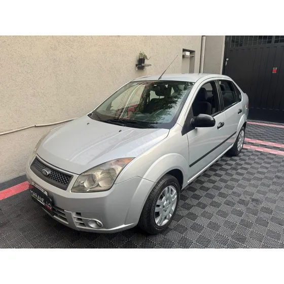 Ford Fiesta 1.6 Ambiente Mp3
