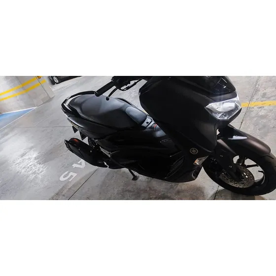 Moto Nmax 155