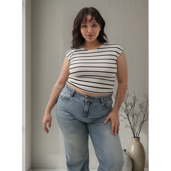 Remera Rayada Con Espalda Descubierta Kristen Mujer Naif.