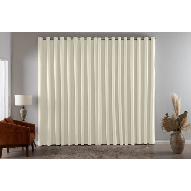 Cortina Blackout Liso 4 Metros X2,80m Blecaute Bloqueia 100% Cortina Blackout Liso 4 Metros X2,80m Blecaute Bloqueia 100%