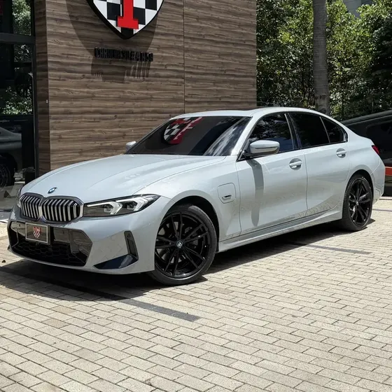BMW Serie 3 2023 2.0 330e F30 Iperformance Edicion M