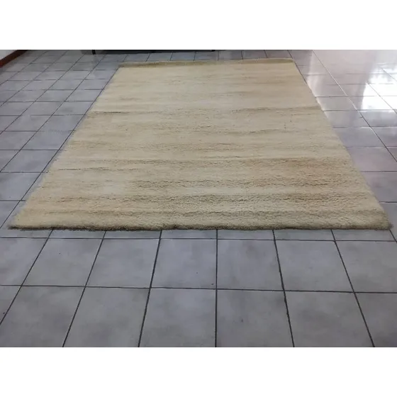 Alfombra Iberia Color Beige De Pelo Alto