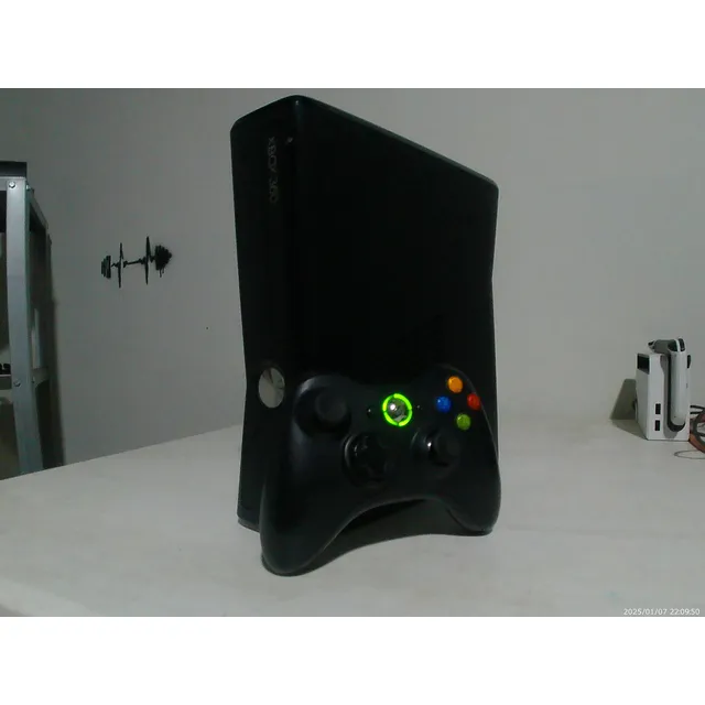 Consola Xbox 360 Edición Negro Con Más De 30 Juegos