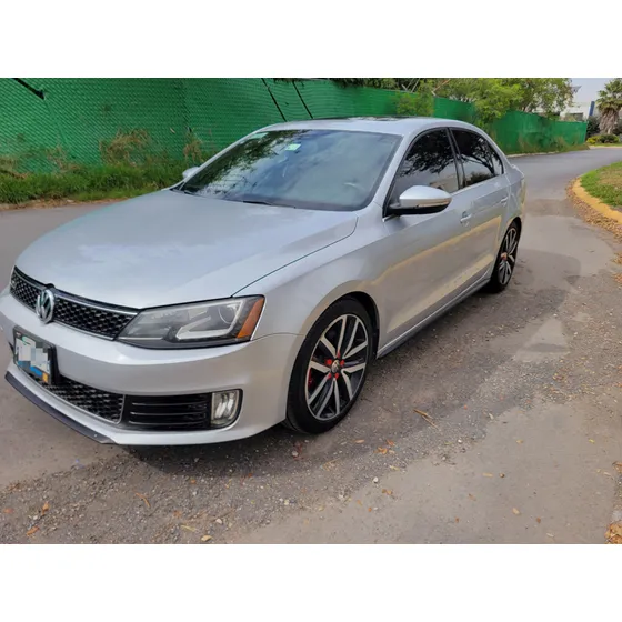 Volkswagen Jetta 2.0 Gli Nav R18 At