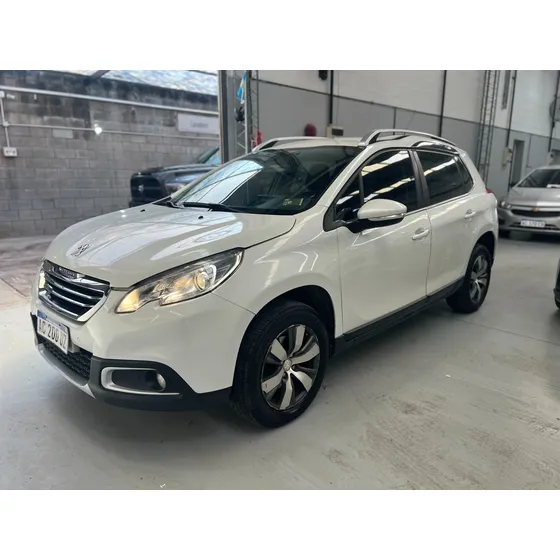 Peugeot 2008 1.6 Feline Tip