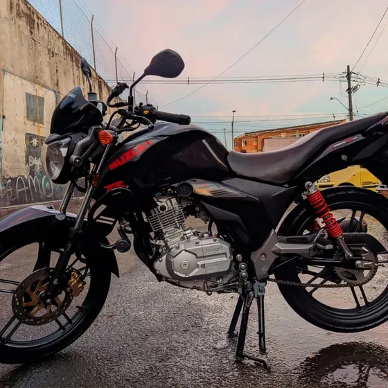 Suzuki Gsx 125 R Negra  Modelo 2023
