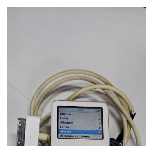 iPod Nano 1gen Blanco 2gb Super Cuidado Bateria Y Pantallas