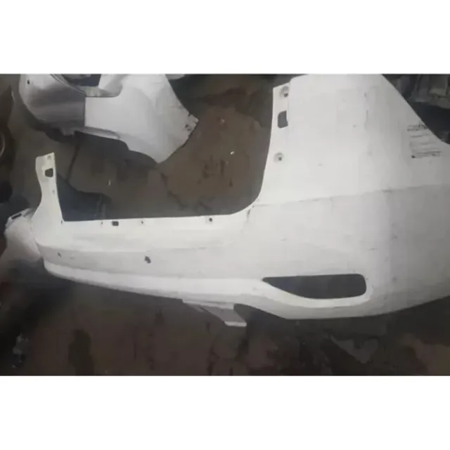 Parachoque Trasero Fortuner Dubai Usado