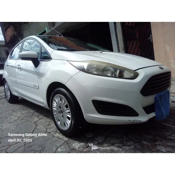 Ford Fiesta 1.5 S Flex 5p