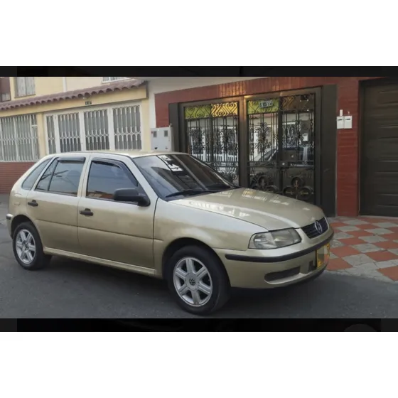 Volkswagen Gol 1.8 Sport