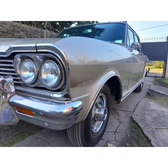 Chevrolet 400 Super Delux