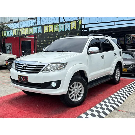 Toyota Fortuner Sr5 2.7 4x2 At