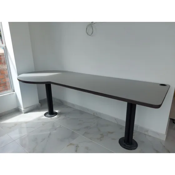 Mesa Grande Para Setup Gamer U Oficina