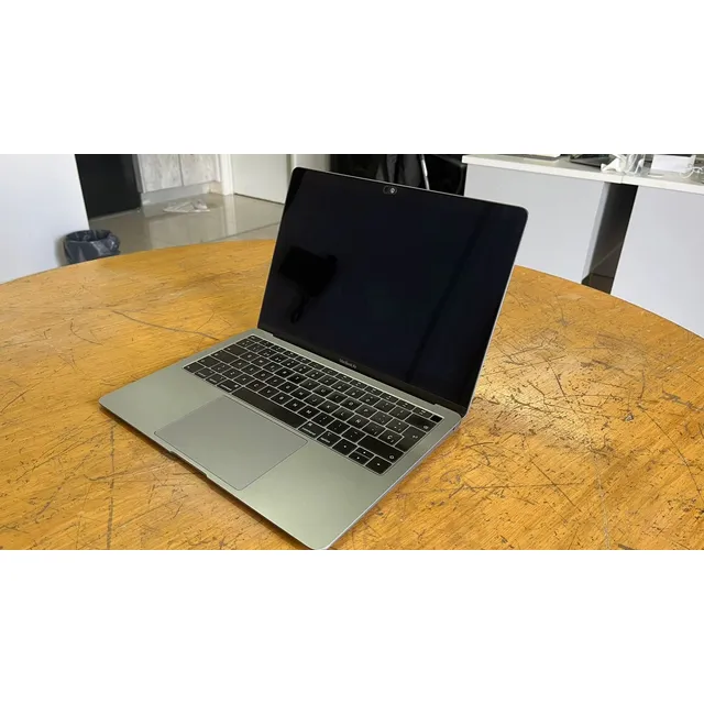 Apple Macbook Pro 13 Core I5 8gb Ram, Retina Gris