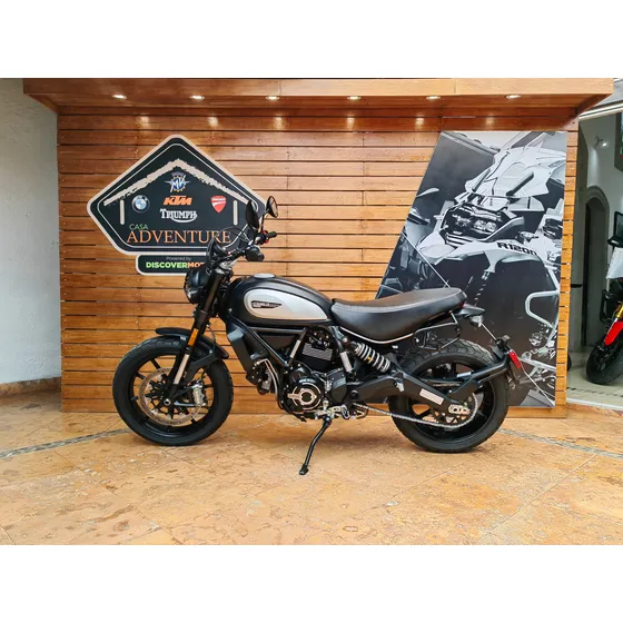 Ducati Scrambler Icon 800