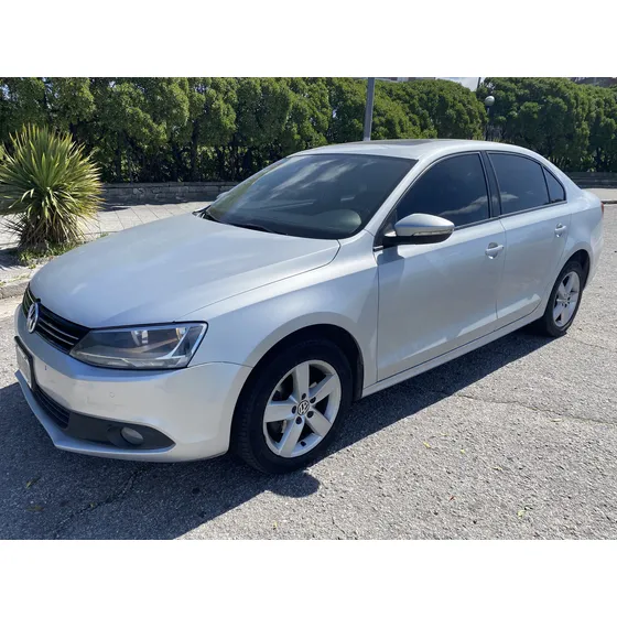 Volkswagen Vento 2.0 Luxury I 140cv Dsg