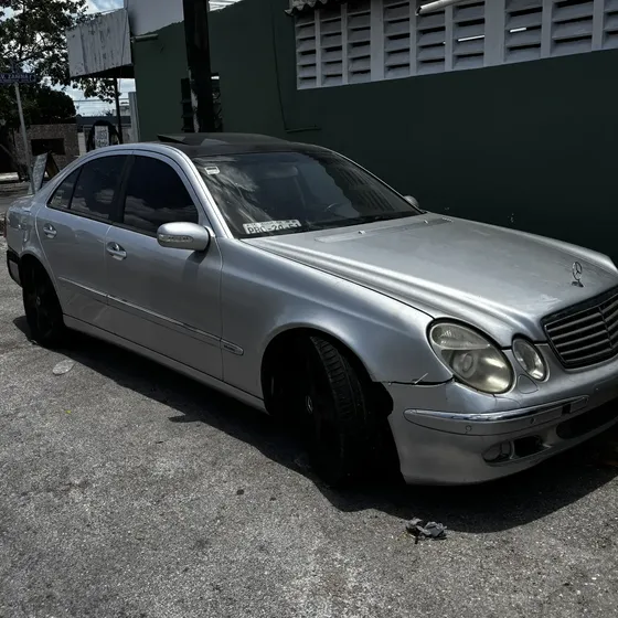Mercedes-Benz Clase E 2003 3.2 320 Elegance V6 Mt