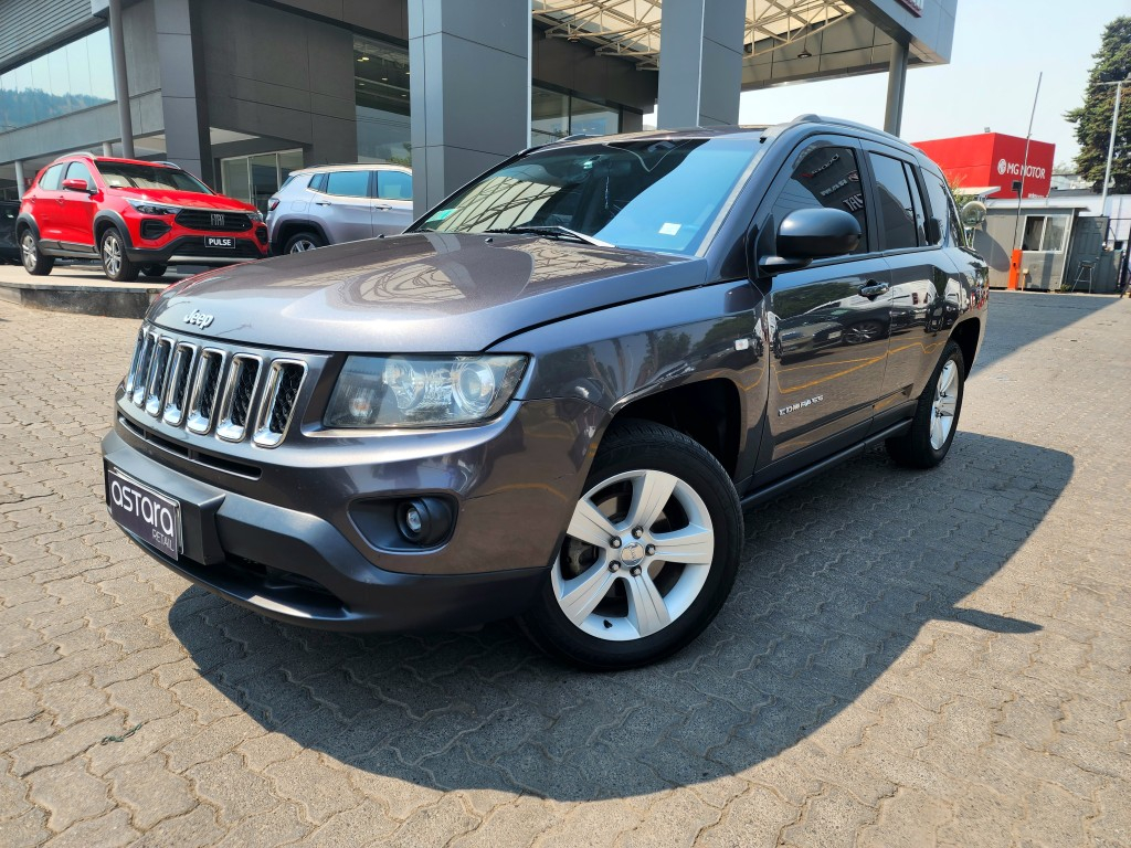 Jeep Compass 2.4 Sport 4x4 At 5p