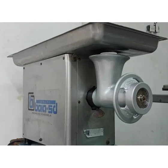 Molino Eléctrico Carnicero Marca Boia Con Motor De 2 Hp.