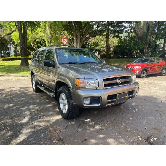 Nissan Pathfinder 3.5