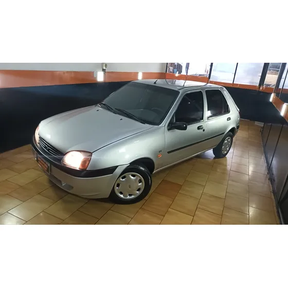 Ford Fiesta 1.8 Lx D Aa