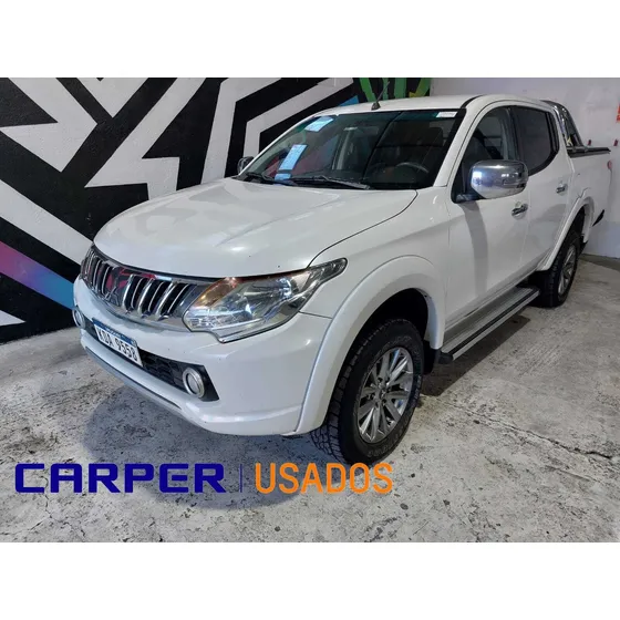 Mitsubishi L200 2.4 Cab Dob 4x4 2abag Abs Espejos Pr.caja