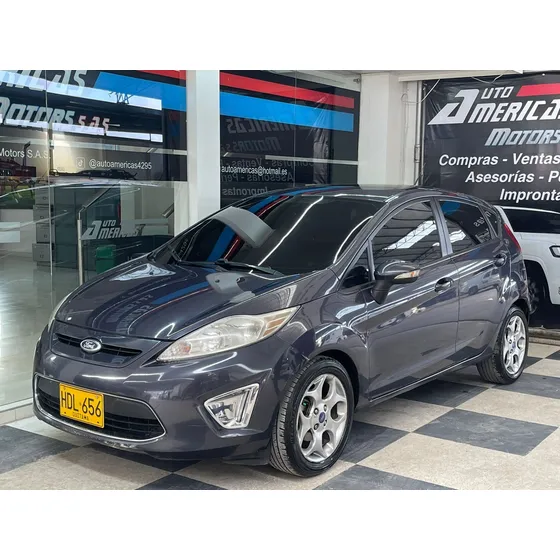 Ford Fiesta 1.6 Hatchback Mecánica