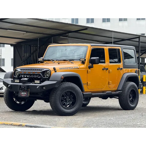 Jeep Wrangler Unlimited 3.6 Sport Unlimited