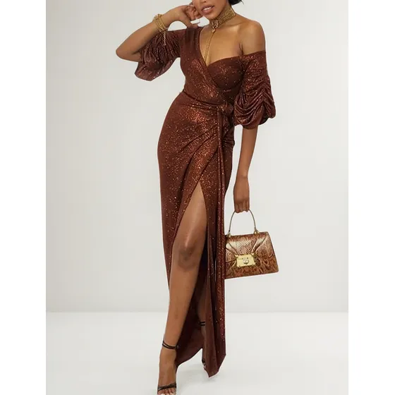 Vestido De Dama De Honor Con Abertura En El Pecho Con Cuello