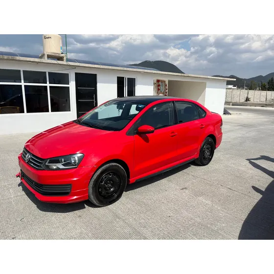 Volkswagen Vento 1.6 Starline At