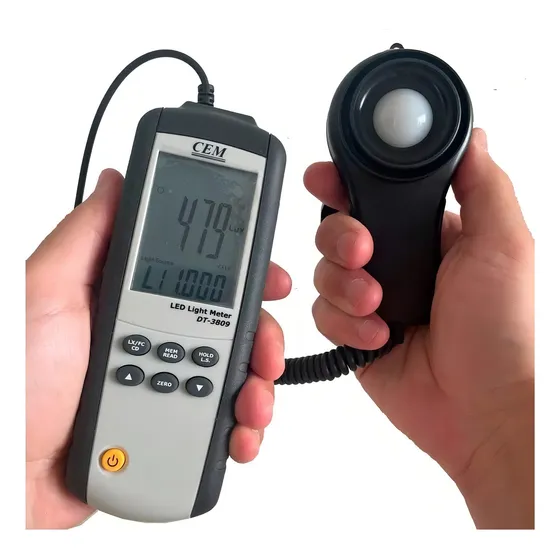Luxómetro Medidor Luz Alta Precisión 400000lux Cem Dt-3809