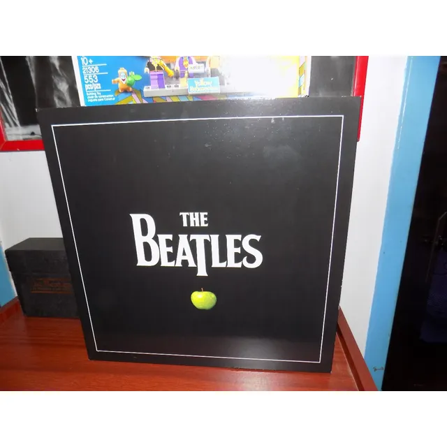The Beatls, Mono Y Stereo Box, Nuevos, Precio Verdes Efectiv