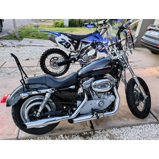 Harley Davidson Sportster 883 Custom