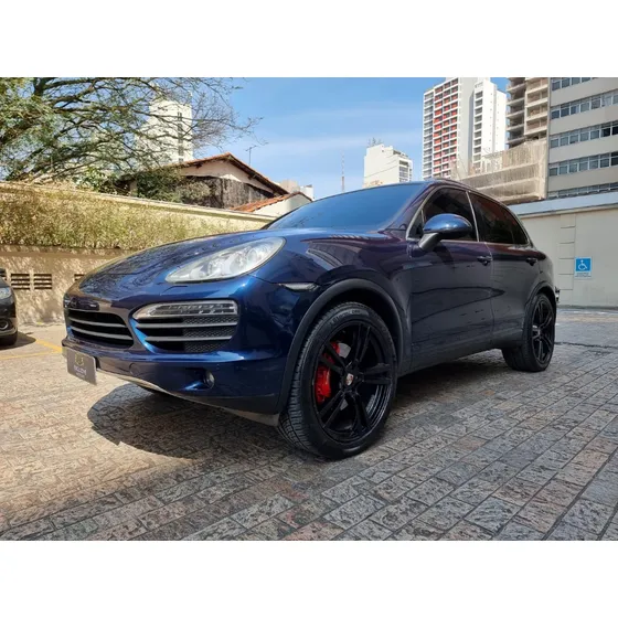 Porsche Cayenne 4.8 V8 S 5p