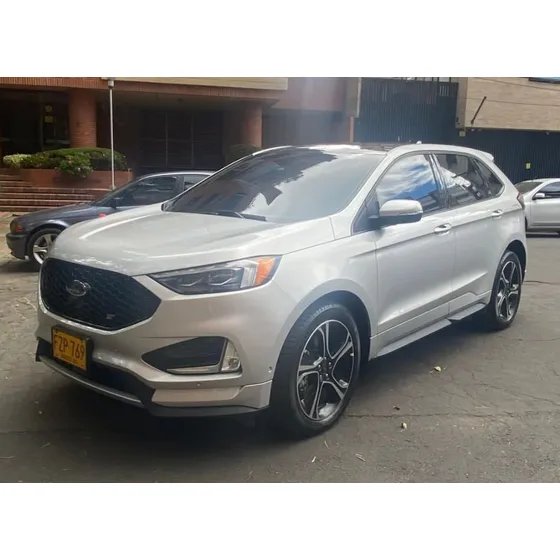 Ford Edge Ford Edge St