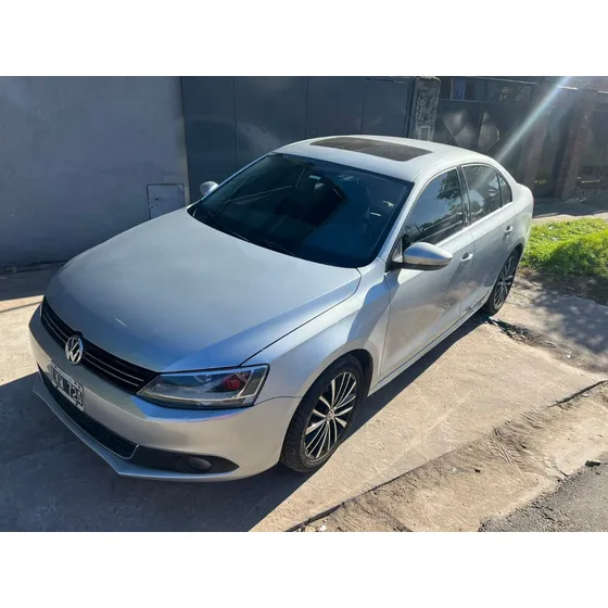 Volkswagen Vento 2.0 Sportline Tsi 200cv