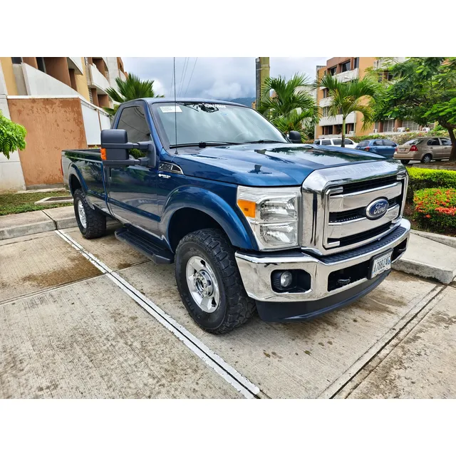 Ford F-250 Xlt