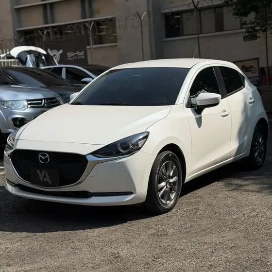 Mazda 2 2023 1.5 Touring Mecanico