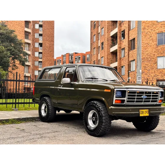 Ford Bronco 5.0 Ranger Xlt