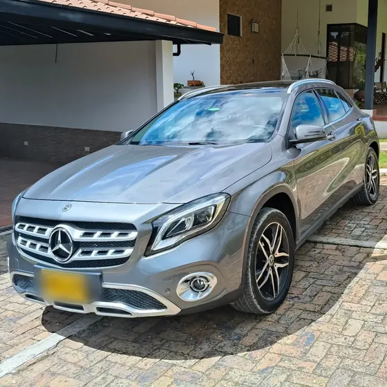 Mercedes-Benz Clase Gla 2020 1.6 200 Urban