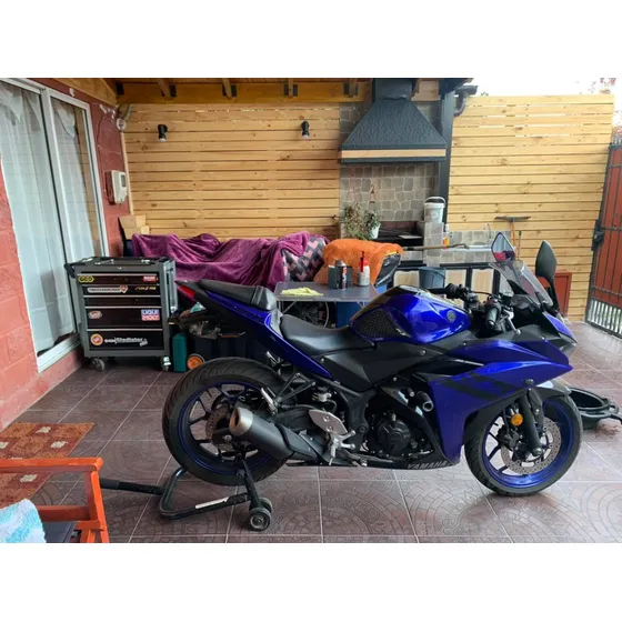 Yamaha R3 2019
