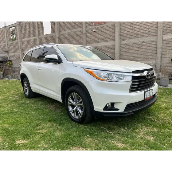 Toyota Highlander 3.5 Xle V6 At