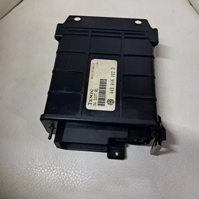Computadora De Vw Sedan Vocho 99-2004, 043 906 022 D