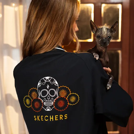 Chamarra Skechers Edición Dia De Muertos Auj001blk Unisex