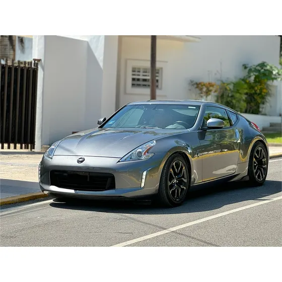 Nissan 370z 3.7 Touring Mt