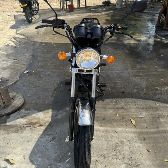 Suzuki Gn 125f