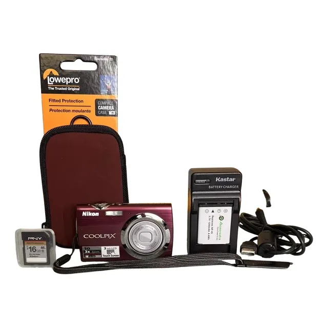 Nikon Coolpix S230 10.0mp Digital Camera Touch Screen